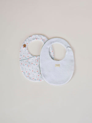 PACK OF LIGHT GREEN TOWEL BIBS