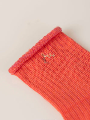 RED RIBBED SOCKS