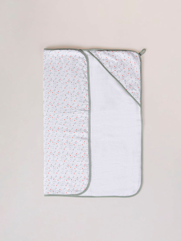 LIGHT GREEN TWIG PRINT CAPE TOWEL
