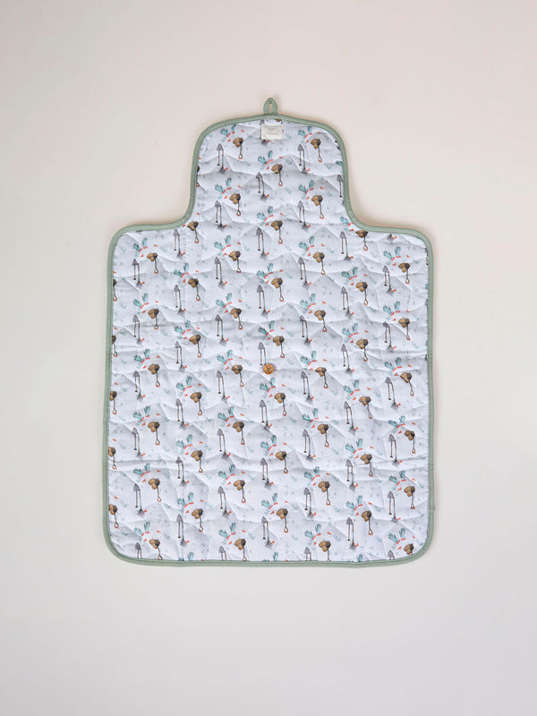 LIGHT GREEN GARDEN PRINT CHANGING MAT