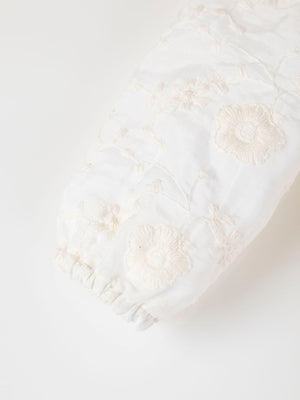 MAMELUCO SEDA BORDADA MAXI CUELLO MARFIL