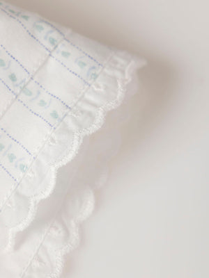 CREAM FLOWER PRINTED HOOD