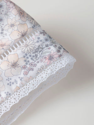 PINK FLOWER PRINT HOOD