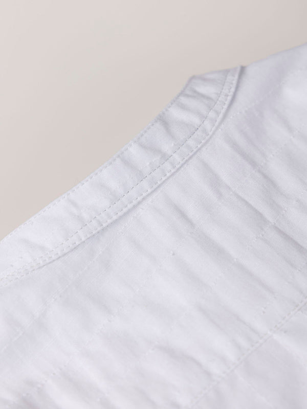 CAMISA ALGODÓN TEJIDO FANTASÍA CUELLO PANADERO NATA