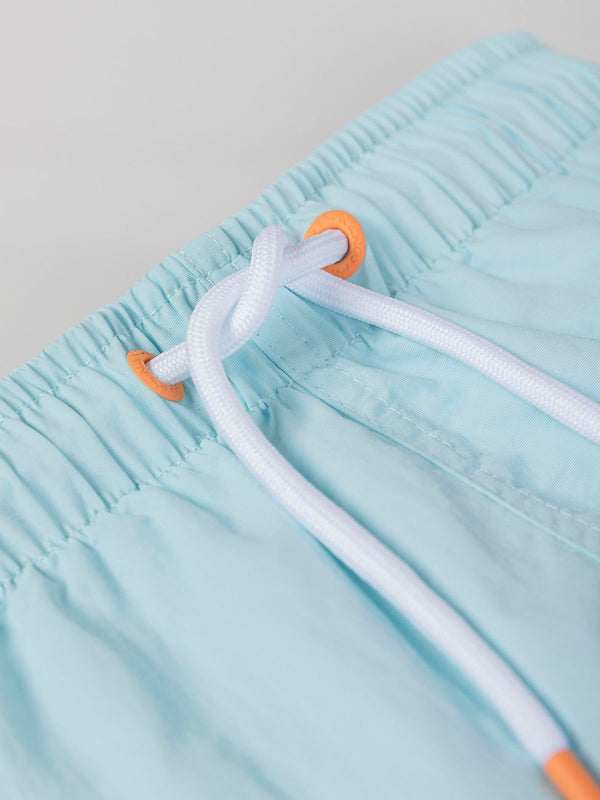 Bañador básico contrastes azul claro