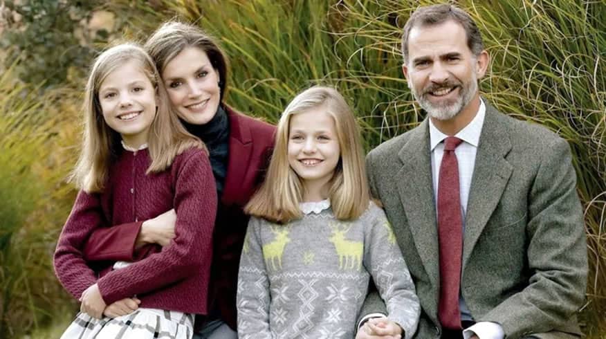 Familia Real Española con ropa infantil española de Nanos