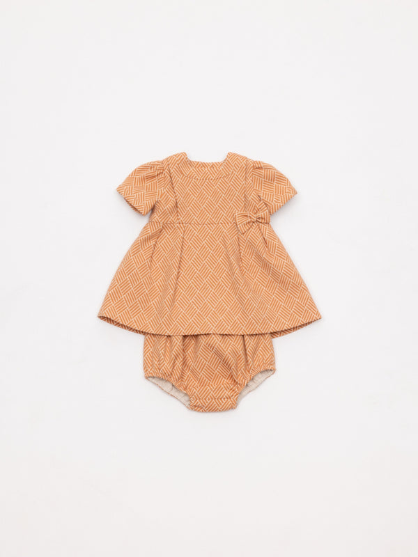 VESTIDO CORTO ESTRUCTURA CALDERO