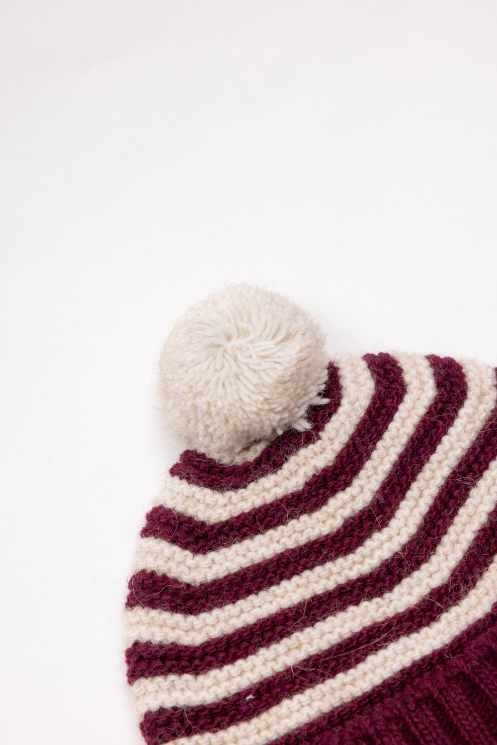 GORRO LINKS RAYAS GRANATE