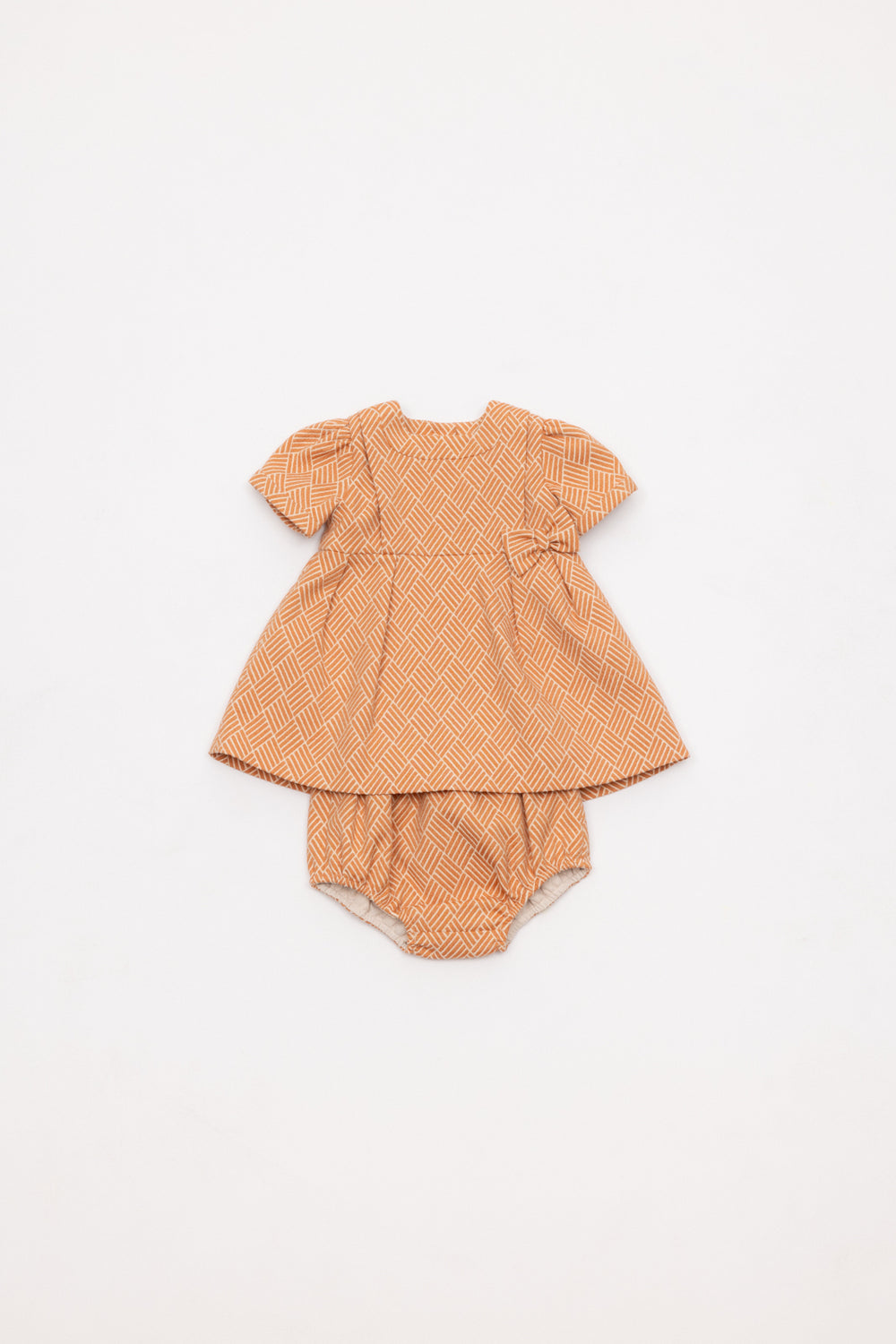 VESTIDO CORTO ESTRUCTURA CALDERO