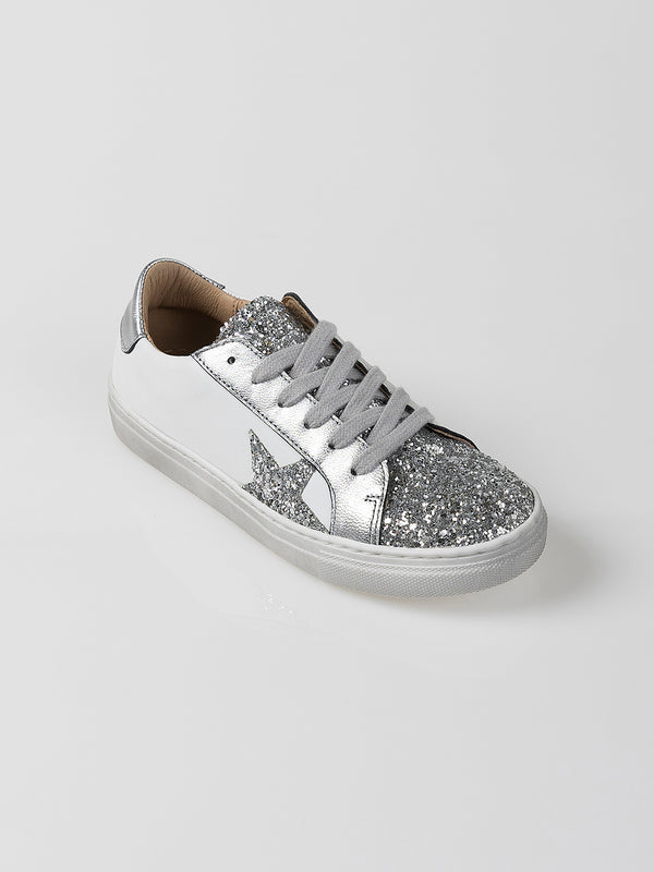 CASUAL SNEAKER WITH PURE WHITE GLITTER STAR DETAIL